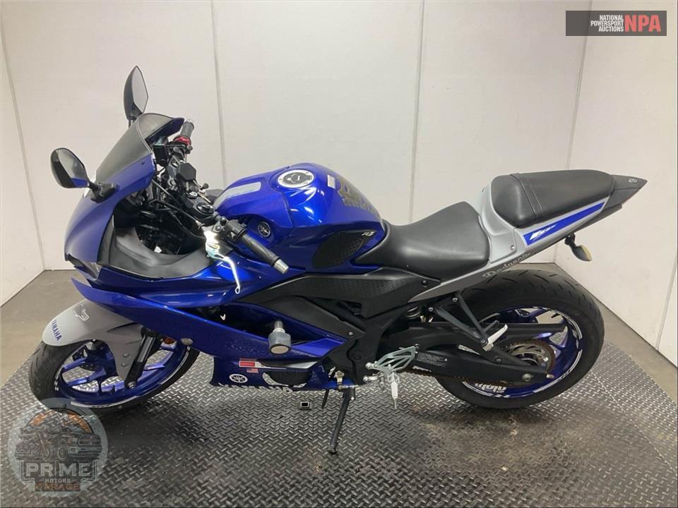 2021 Yamaha YZF-R3 — фото 3