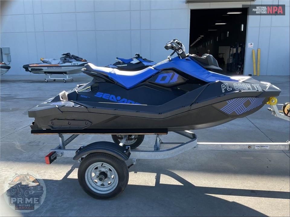 2023 Seadoo/Brp SPARK 2UP TRIXX — фото 1