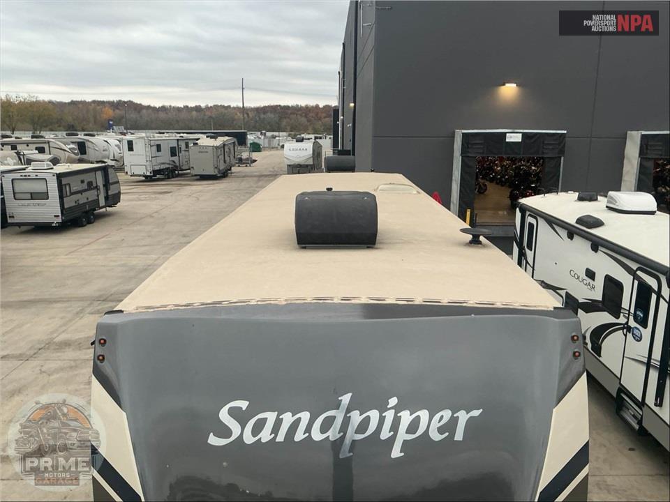 2020 Sandpiper By Forest River M-39BARK - FIFTH WHEEL SERIES — фото 42