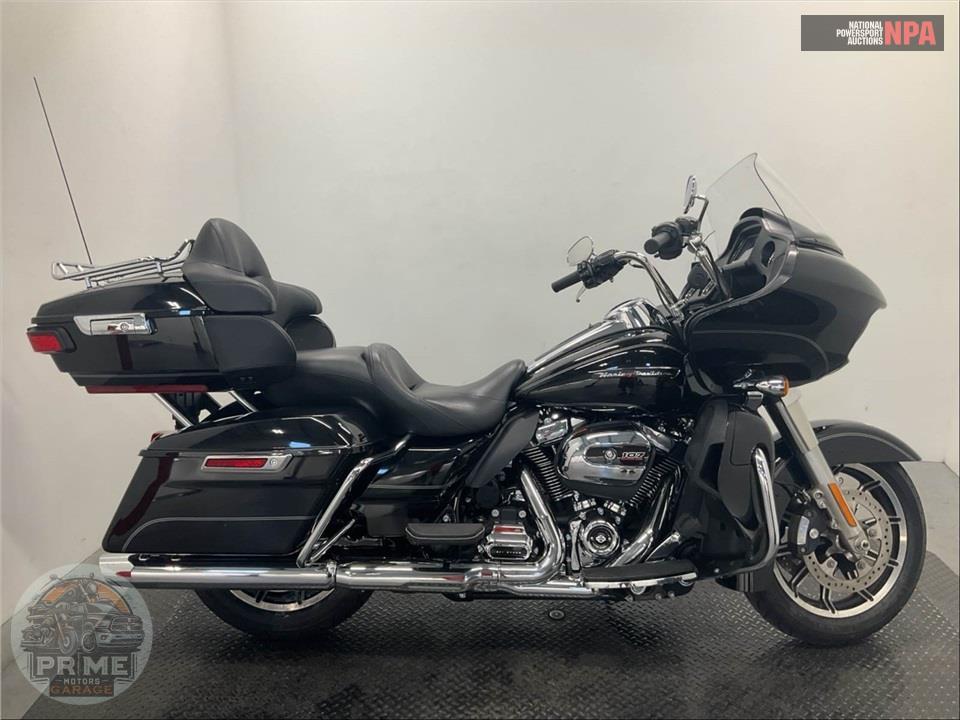 2017 Harley-Davidson FLTRU ROAD GLIDE ULTRA — фото 1