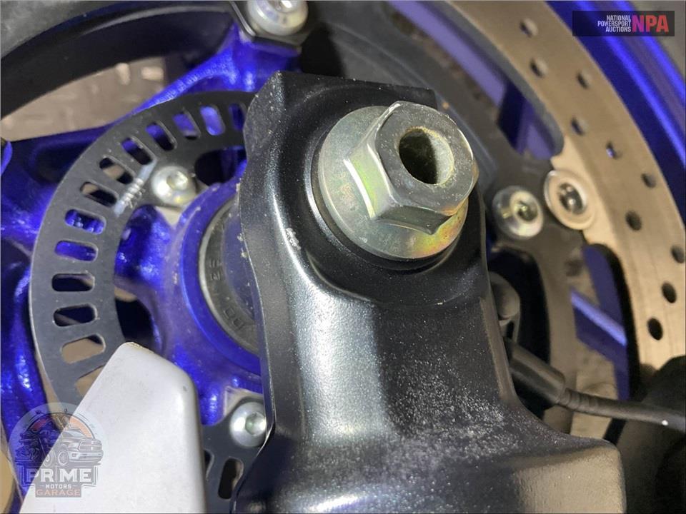 2021 Yamaha YZF-R3 — фото 40