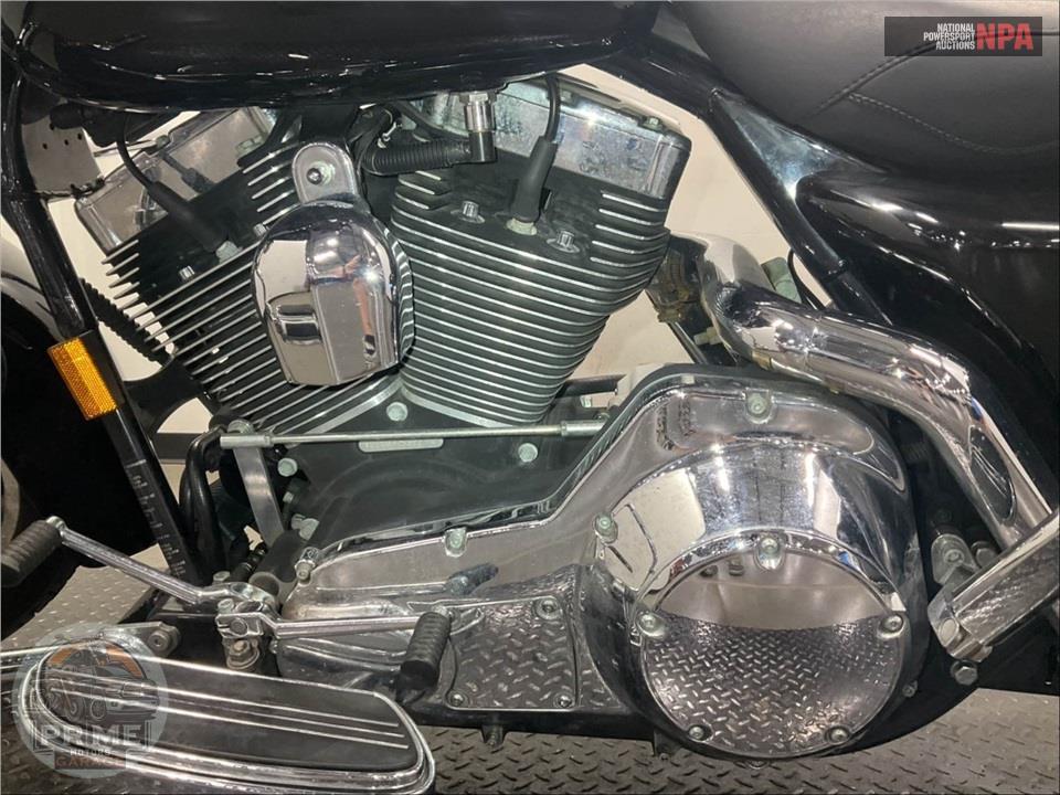 2006 Harley-Davidson FLHXI STREET GLIDE — фото 7