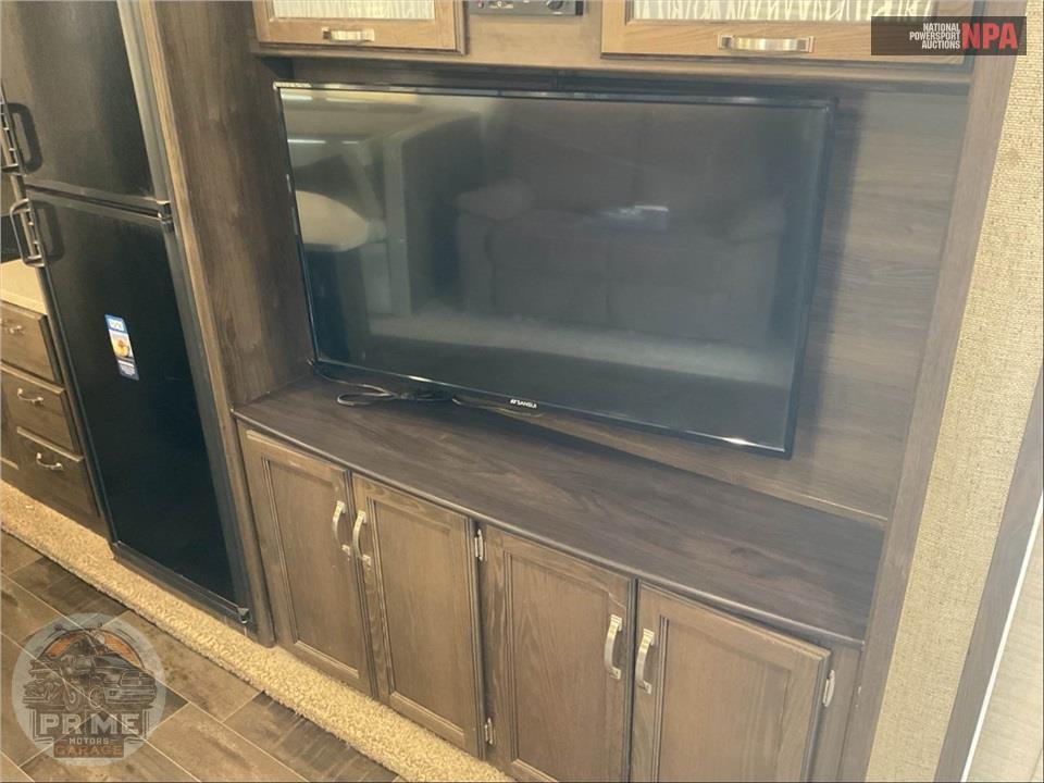 2019 Keystone Rv M-34 BIPR BULLET PREMIER ULTRA SERIES — фото 21