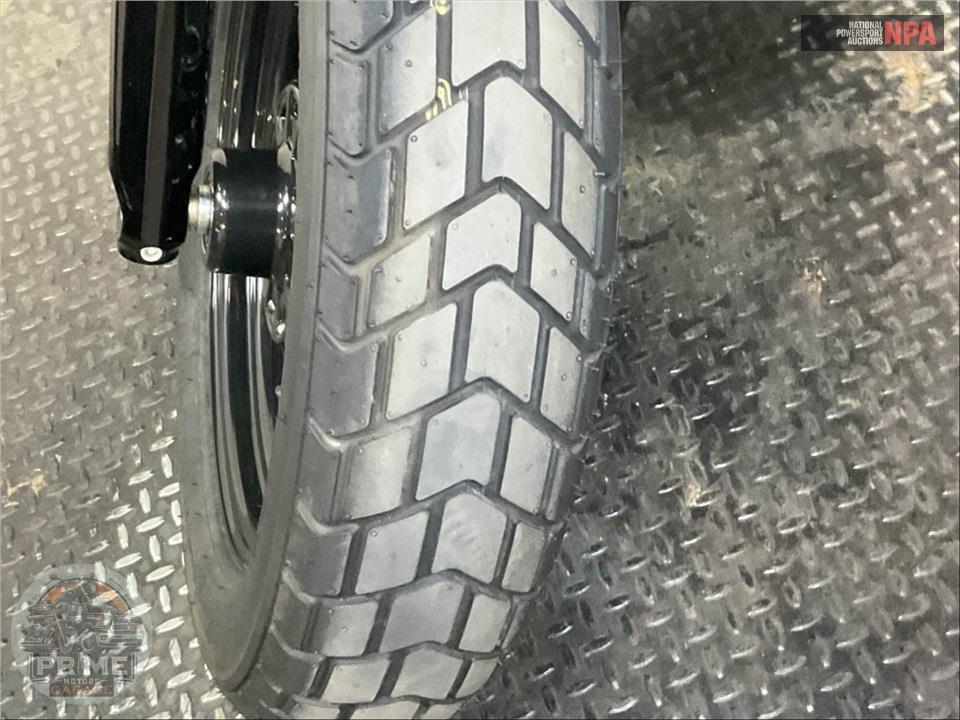 2025 Indian Motorcycle SUPER SCOUT BLACK SMOKE WITH GRAPHICS — фото 19