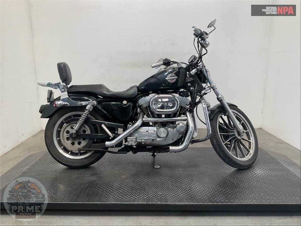 2002 Harley-Davidson XL883 HUGGER — фото 1