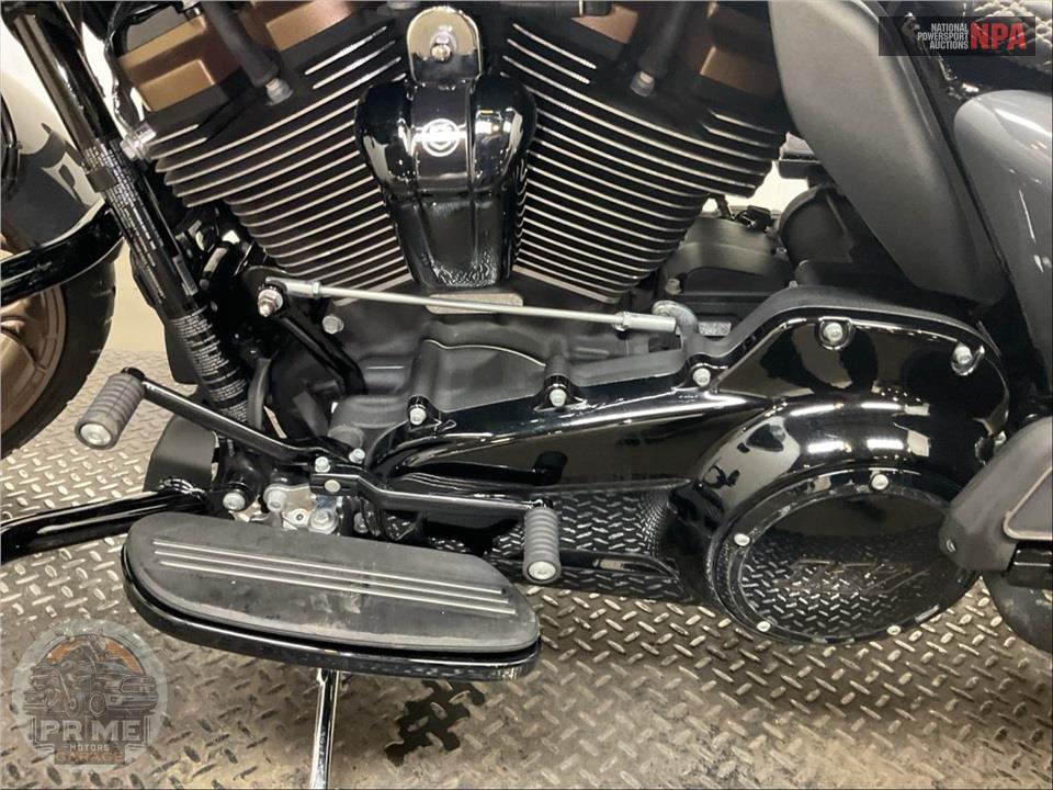 2022 Harley-Davidson FLTRXST ROAD GLIDE ST — фото 7