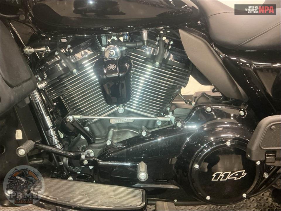 2025 Harley-Davidson FLHTCUTG TRI GLIDE ULTRA CLASSIC — фото 7