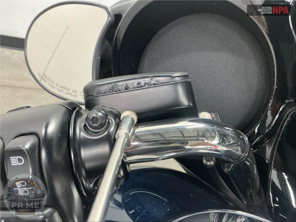 2016 Harley-Davidson FLHXS STREET GLIDE SPECIAL — фото 25