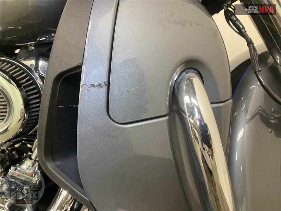 2022 Harley-Davidson FLTRK ROAD GLIDE LIMITED — фото 17