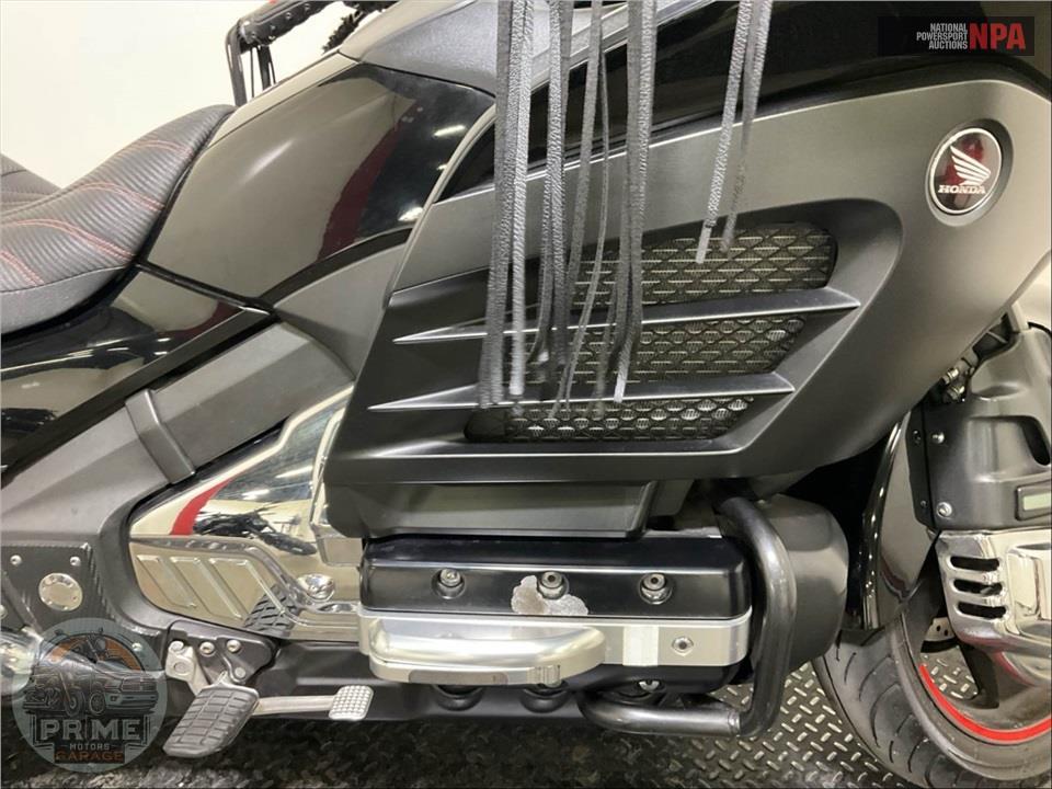 2013 Honda GL1800BD GOLDWING F6B — фото 6