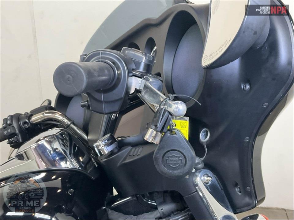 2020 Harley-Davidson FLHX STREET GLIDE — фото 11