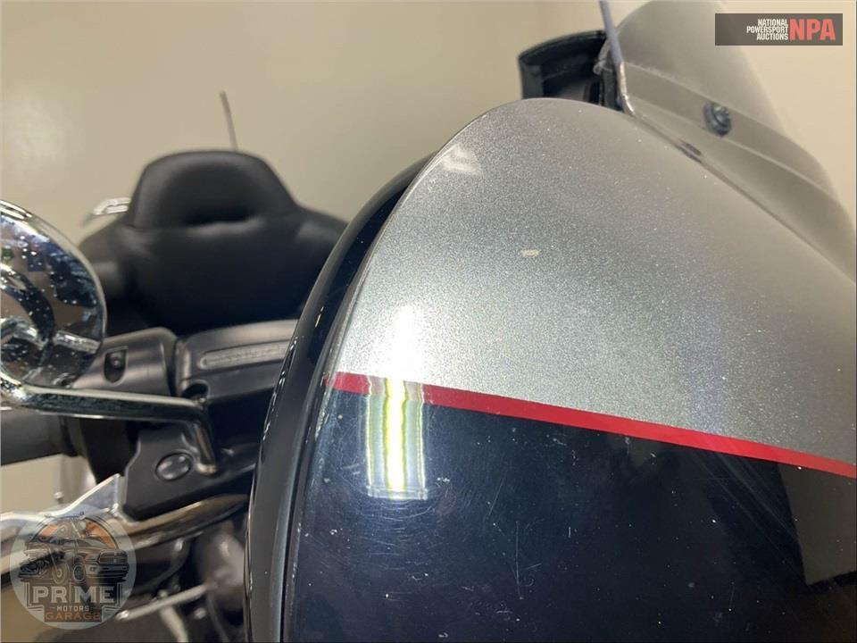 2017 Harley-Davidson FLHTKL ULTRA LIMITED LOW — фото 14