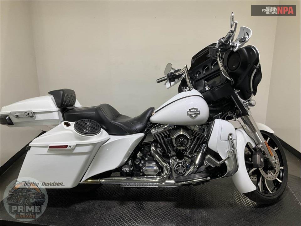 2016 Harley-Davidson FLHX STREET GLIDE — фото 1