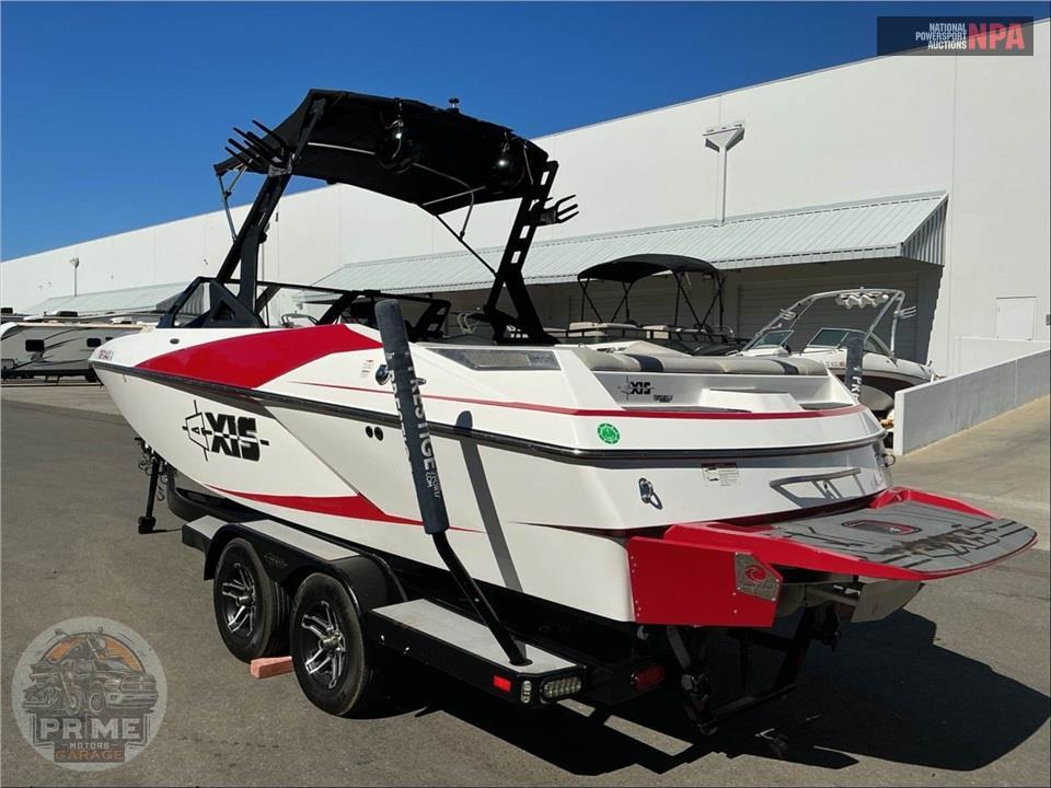 2018 Axis Wake Research A24(*) L=24/E=1 410HP MON VD — фото 3