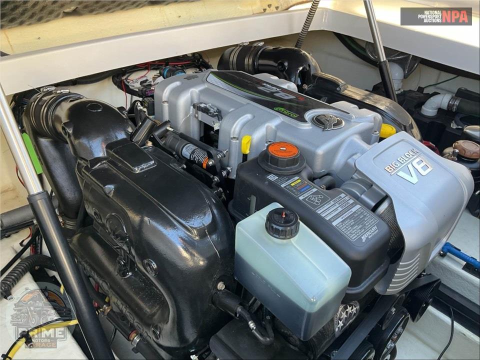 2018 Chaparral Boats 257 SSX  L=26 E=1 400HP MERC (8.2) IB — фото 8