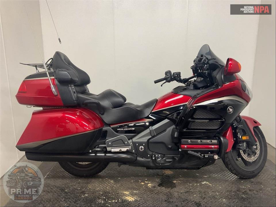 2015 HONDA GL18HPMF GOLDWING