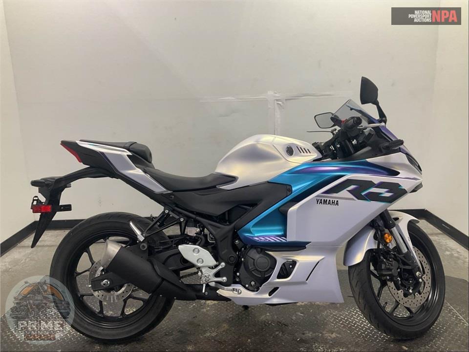 2025 Yamaha YZF-R3 — фото 1