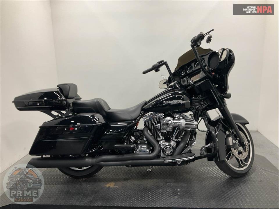 2016 Harley-Davidson FLHXS STREET GLIDE SPECIAL — фото 1