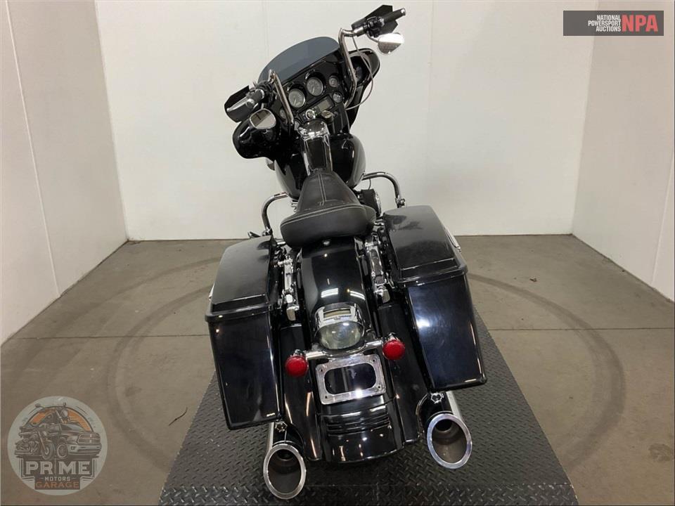 2013 Harley-Davidson FLHTC ELECTRA GLIDE CLSC — фото 4