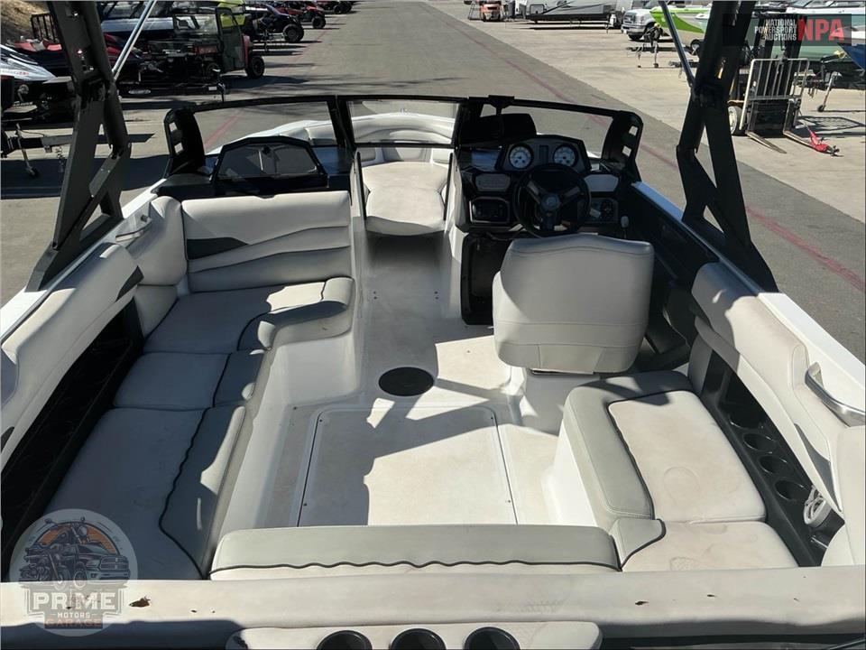 2018 Axis Wake Research A24(*) L=24/E=1 410HP MON VD — фото 16