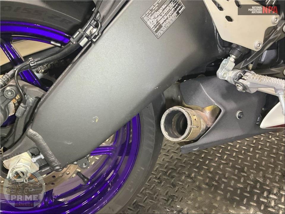 2025 Kawasaki ZX636KSFAL NINJA ZX-6R — фото 19