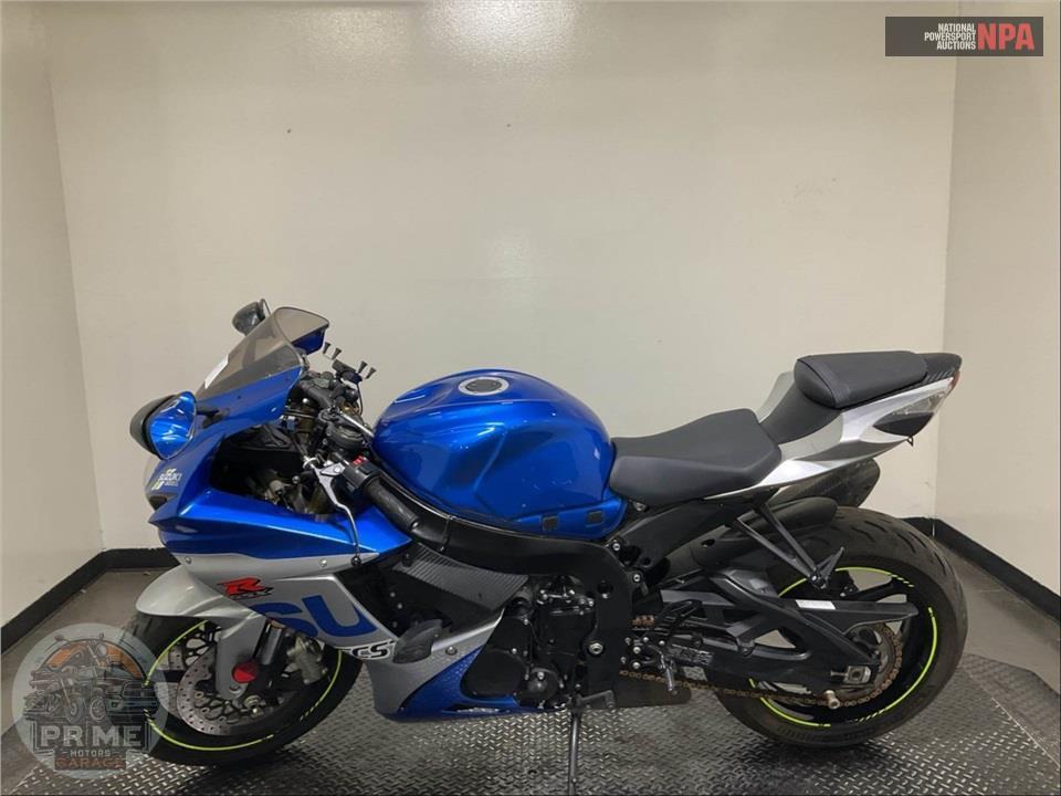 2021 Suzuki GSX-R750M1 — фото 3