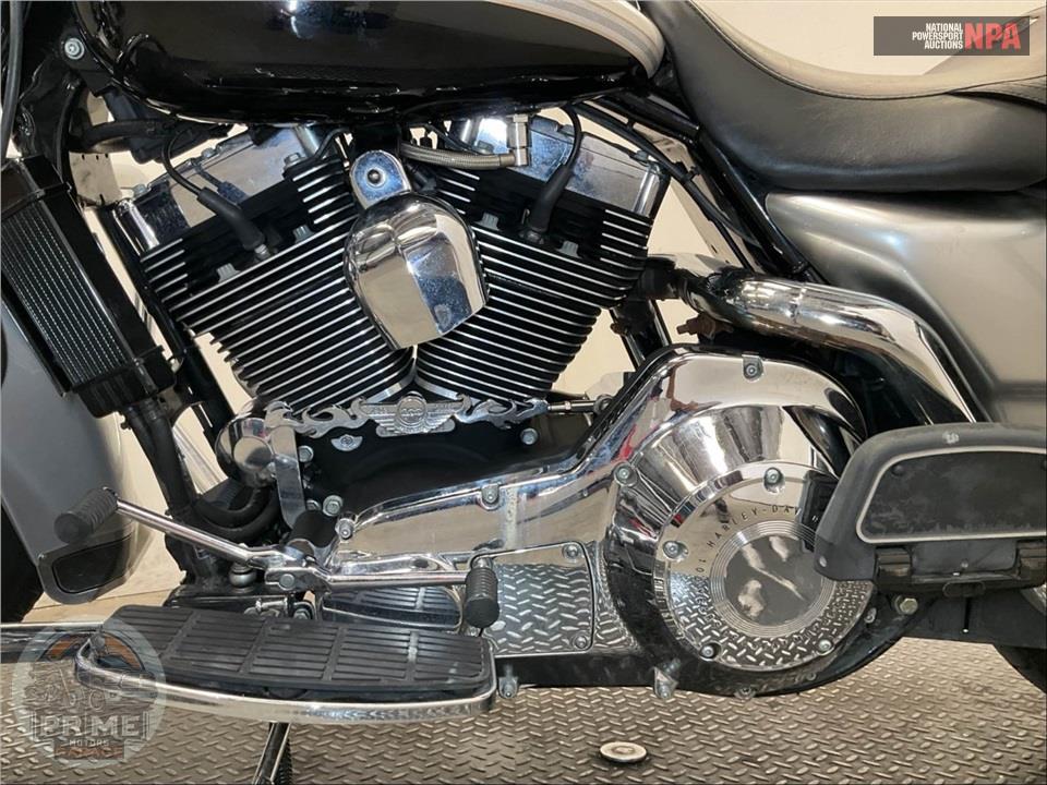 2003 Harley-Davidson FLHRCI ROAD KING CLASSIC (Anniv) — фото 7