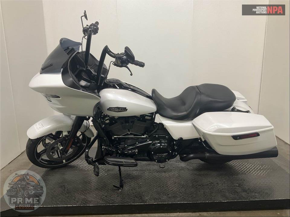 2025 Harley-Davidson FLTRX ROAD GLIDE — фото 3