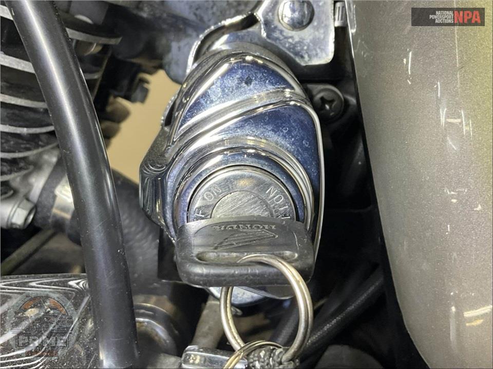 2002 Honda VT1100C22 SHADOW SABRE — фото 14