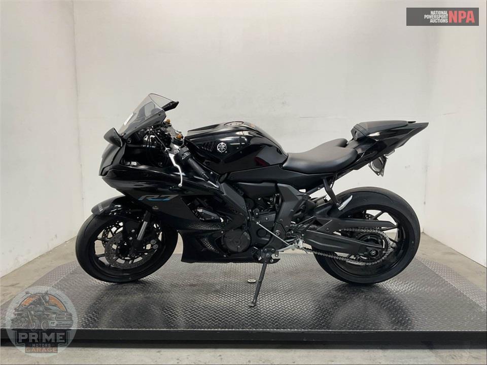 2022 Yamaha YZF-R7 — фото 3