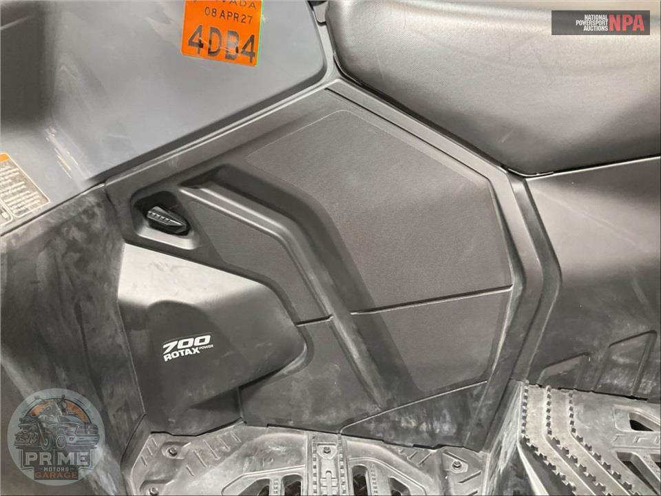 2023 Can-Am OUTLANDER MAX DPS 700 — фото 8