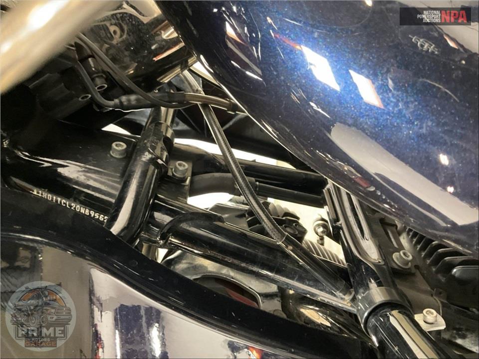 2022 Harley-Davidson FLTRXSE CVO ROAD GLIDE — фото 10