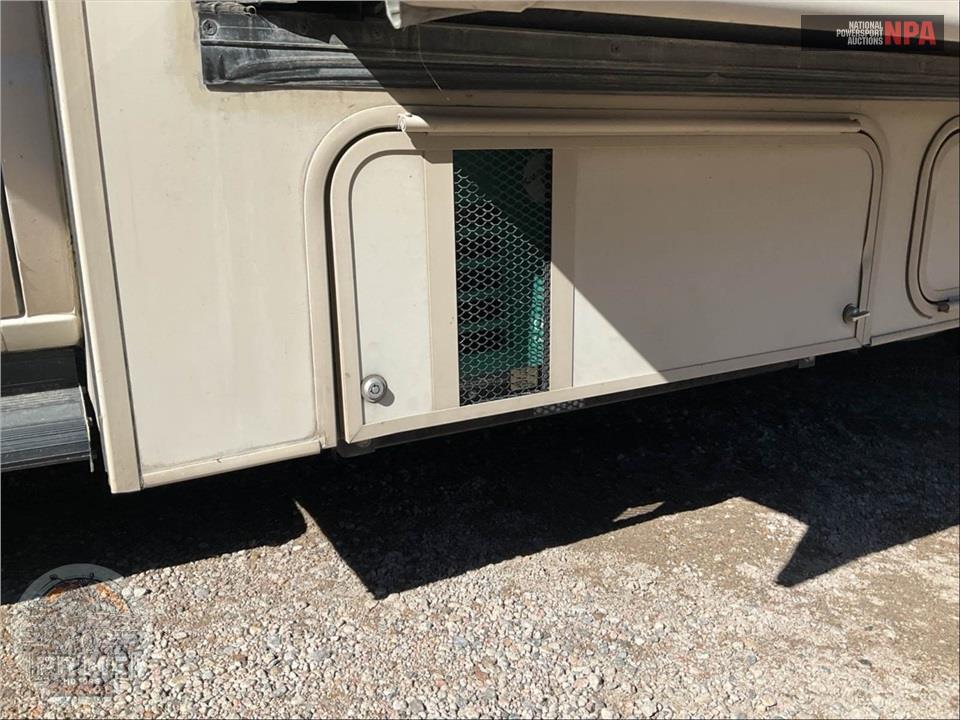 2019 Thor Motor Coach M-28Z E450-V10 - FOUR WINDS SERIES — фото 44