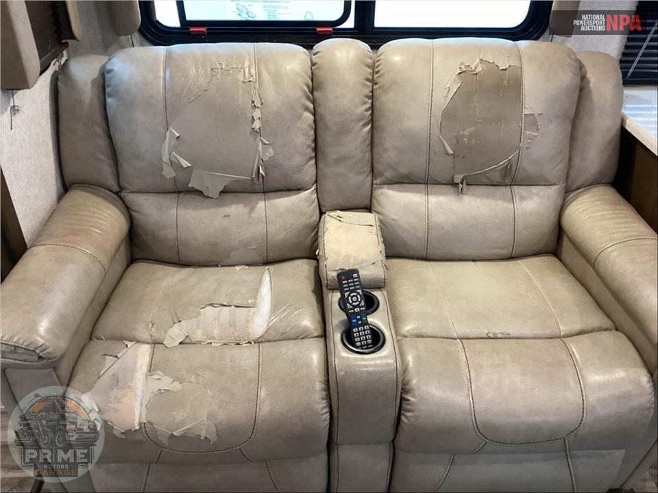 2019 Keystone Rv M-338 RLK COUGAR FIFTH WHEEL SERIES — фото 8