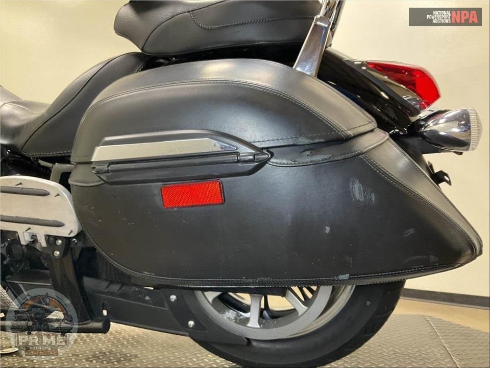 2013 Yamaha XVS95CTDB/C V-STAR TOURER (RAVEN) — фото 17