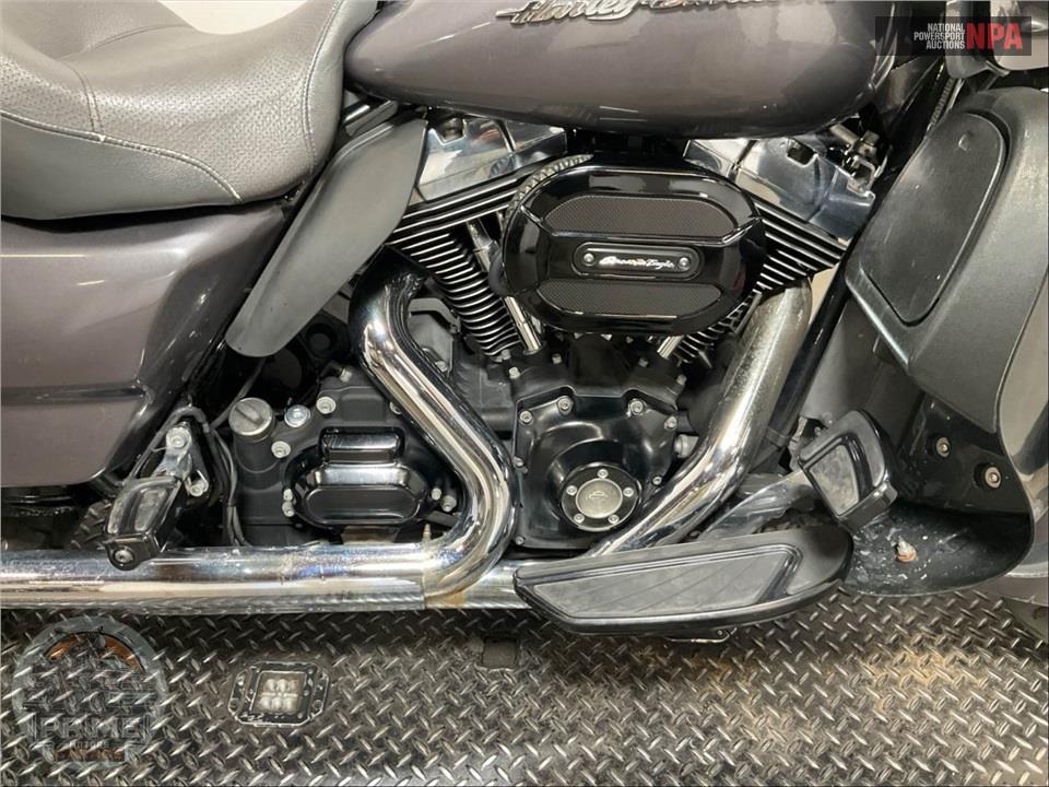2016 Harley-Davidson FLTRX ROAD GLIDE — фото 6