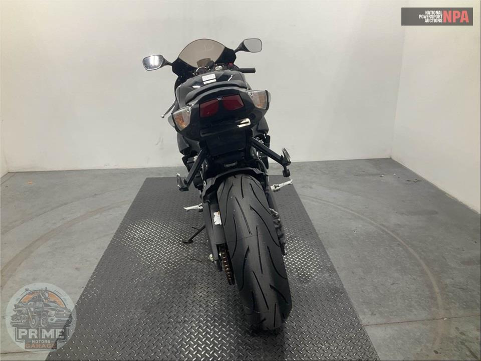 2013 Suzuki GSX-R750L3 — фото 4