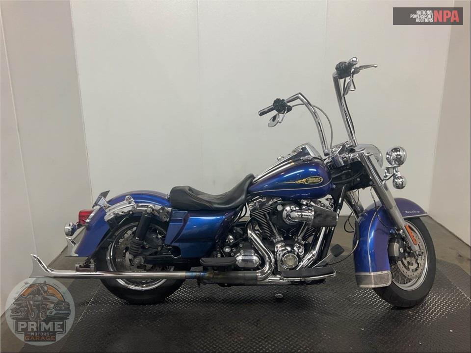 2009 HARLEY-DAVIDSON FLHRC ROAD KING CLASSIC