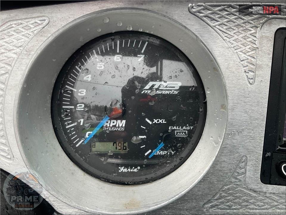 2015 Mb Sports B52 23  B52 SERIES L=23/E=1 400HP INDMAR VDR — фото 5