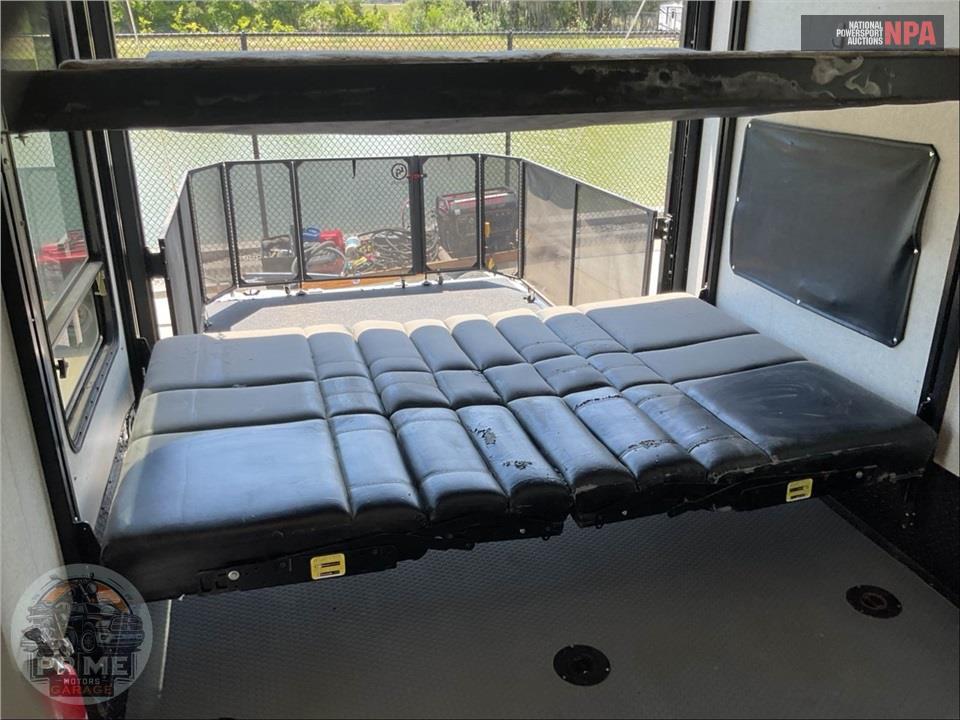 2018 Keystone Rv M-35 - CARBON TOY HAULER SERIES — фото 14