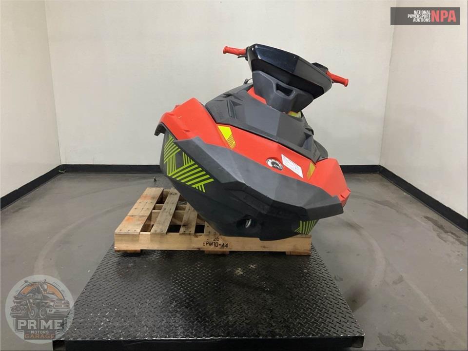 2020 Seadoo/Brp SPARK 3UP TRIXX SOUND SYS — фото 2