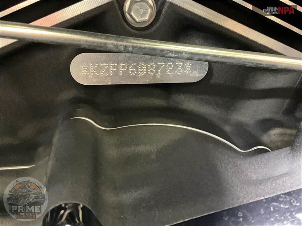 2023 Harley-Davidson FLTRK ROAD GLIDE LIMITED — фото 22