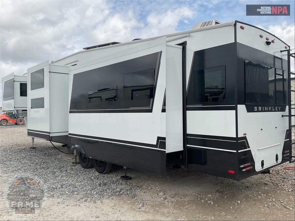 2025 Brinkley Rv M-3610 - MODEL Z FIFTH WHEEL SERIES — фото 3