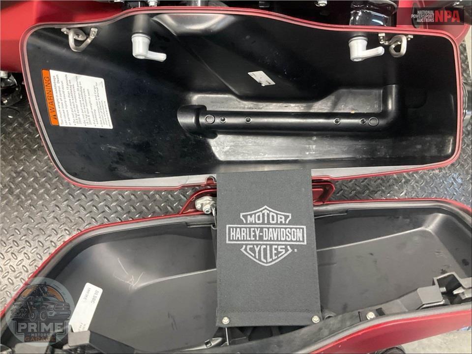 2019 Harley-Davidson FLTRXS ROAD GLIDE SPECIAL — фото 16