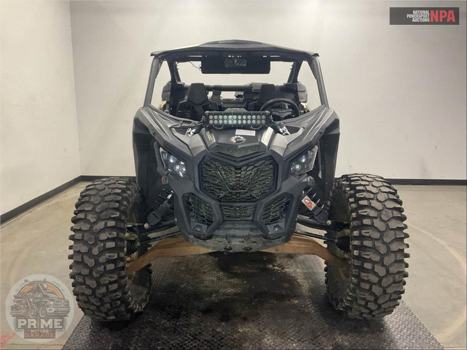 2022 Can-Am MAVERICK X3 DS TURBO (DESERT TAN & CARBON BLACK) — фото 30
