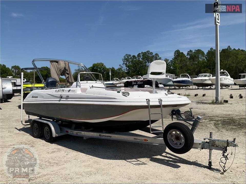 2015 Hurricane Boat SUNDECK SPORT 211 L=21/ E=1-150HP YAMAHA OB — фото 1