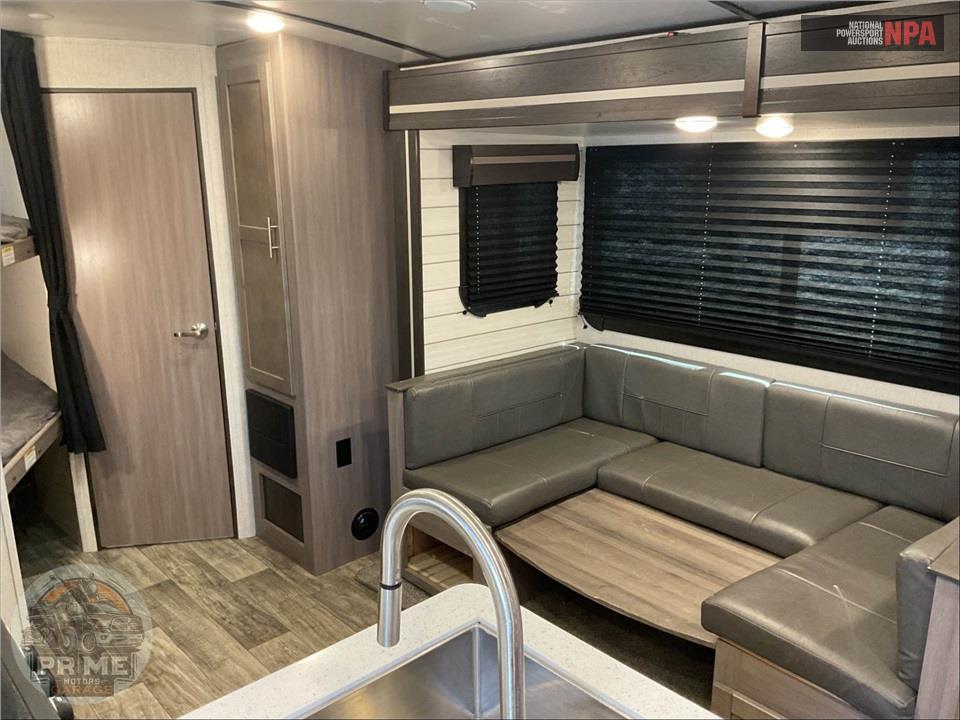 2022 Crossroads Rv M-242 BH SUNSET TRAIL SUPER LITE SERIES — фото 6