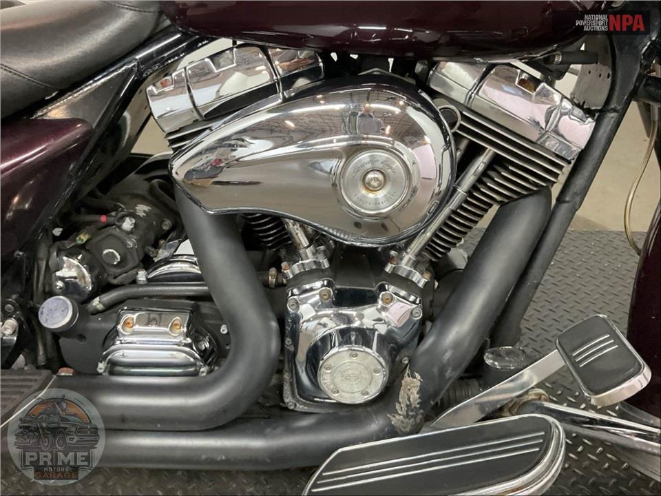 2006 Harley-Davidson FLHXI STREET GLIDE — фото 6