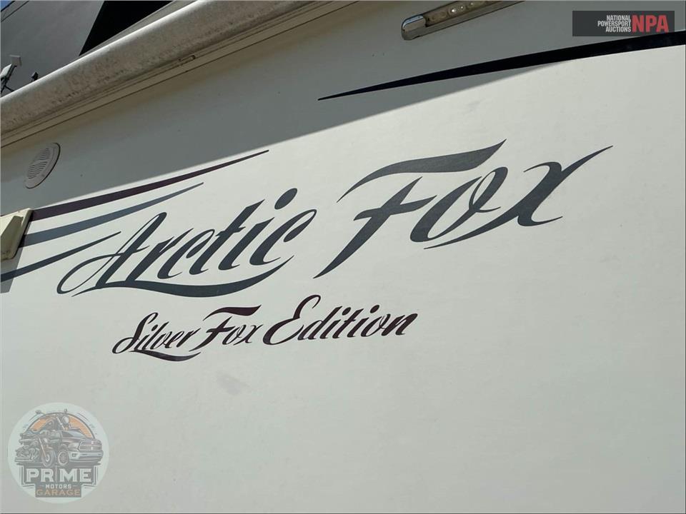 2015 Arctic Fox M-27-5L - SILVER FOX EDITION FIFTH WHEEL SERIES — фото 5