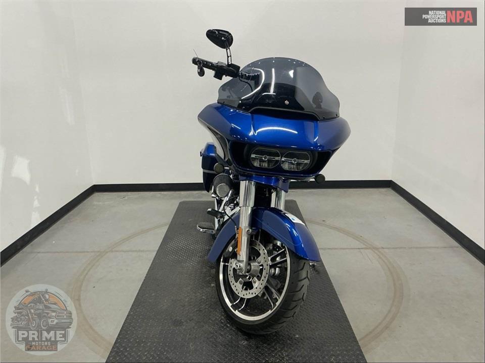 2015 Harley-Davidson FLTRXS ROAD GLIDE SPECIAL — фото 2